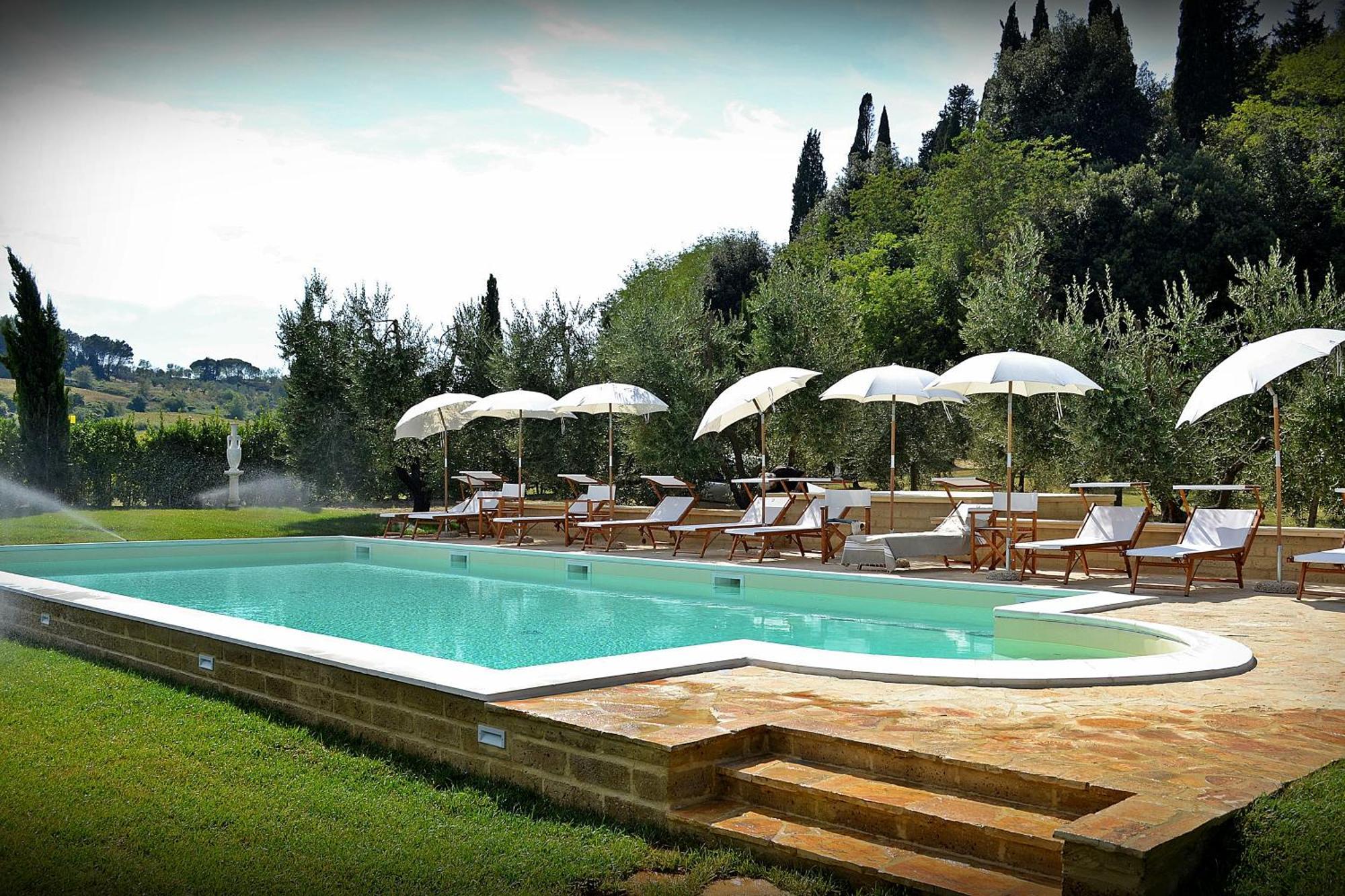 Cevoli Country Resort Lari Exterior photo